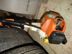 lot 23670 image: Stihl FS76 Strait Shaft String Weed Eater