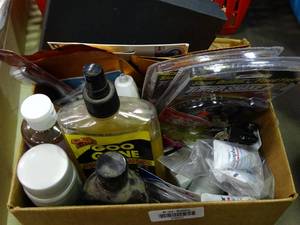 lot 23621 image: Lot of Home Care Products, Scratch Removal Cloth, Turbo Snake, Soap, Etc