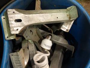lot 23660 image: Metal Joist Hanger