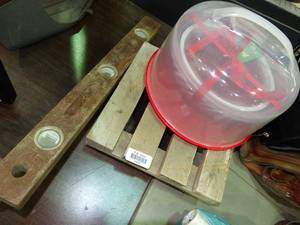 lot 23816 image: Wheeled Planter Holder  Level  Misc lot