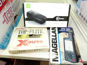 lot 23738 image: Hand Held GPS Unit