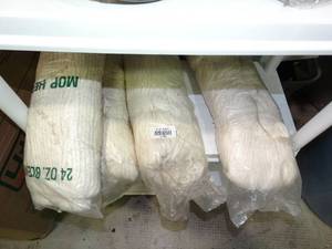 lot 23752 image: Lot of Mop Heads