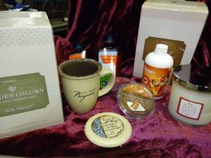 lot 23772 image: Two new wax warmers - large scented candle - decorative gift mug - scented wax & liquid