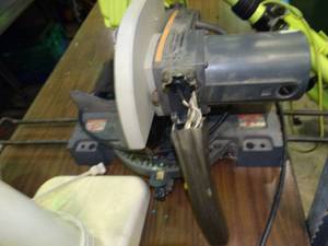lot 23791 image: Craftsman 10 Miter Saw