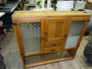 lot 23799 image: Decorative Glass and Wood Cabinet