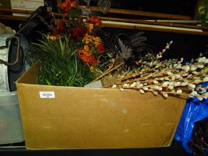 lot 23958 image: Faux Plants & Florals