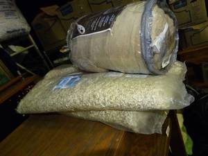 lot 23966 image: Micro Plush Heated Throw in Package with Small Rug