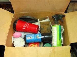 lot 23882 image: Box of Cups and Ash Can