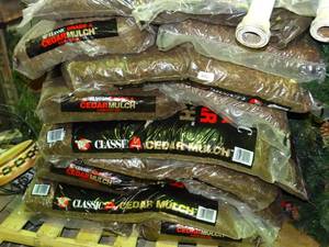 lot 23898 image: Lot of 10 Large Bags of Grade A Cedar Mulch