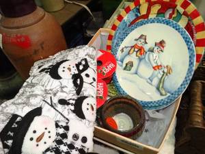 lot 23917 image: Lot of ChristmasWinter Decor and Plush Plaid Throw