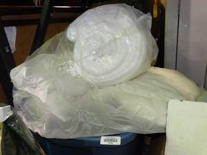 lot 23935 image: Tub of Fabric & Project Fleece Batting