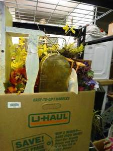 lot 23940 image: Lot of Artificial Plants, Pictures, and Other Assorted Home Decor