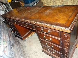 lot 23929 image: Wood Executive Desk - Ornate Trim - Drawers & Shelves - Modern Desk with Old World Styling