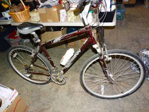 lot 23569 image: Schwinn GS Voyager Bicycle