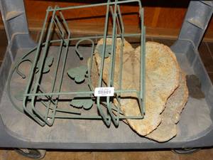lot 26013 image: Plant Stand  2 Large Ceramic Leafs
