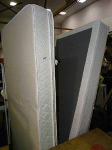lot 26036 image: Twin Mattress & Box Springs with Hollywood Bed-frame
