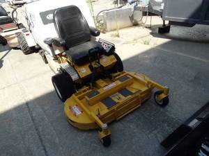 lot 1 image: Commercial WALKER mower- Model- MTGHS 23 HP 440 hours- includes snow blade