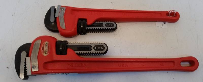 lot 5098 image: Ridgid Heavy Duty Pipe Wrenches