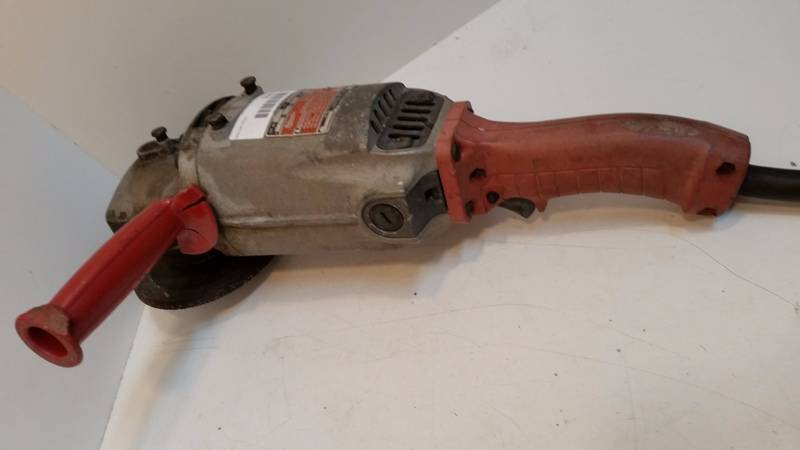 lot 5101 image: Milwaukee Heavy Duty Sander