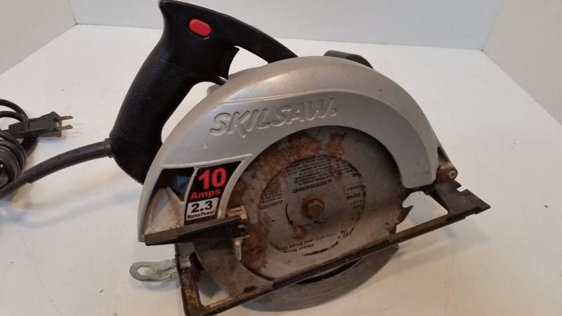 lot 5102 image: Skil Circular Saw
