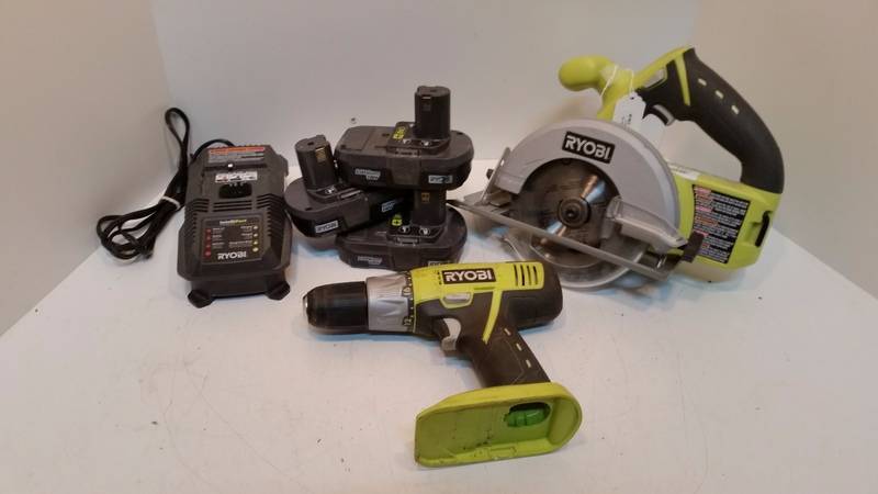 lot 5107 image: Ryobi Tool Set