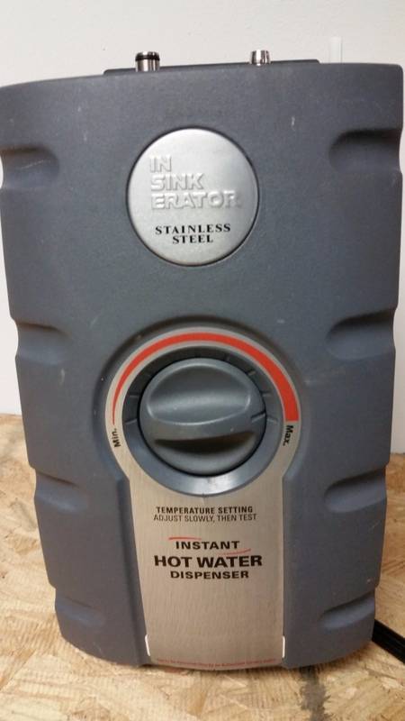 lot 5115 image: Instant hot water dispenser