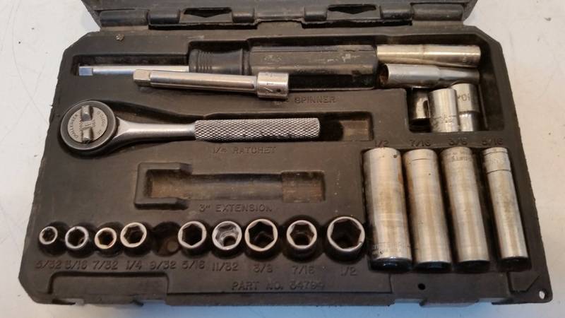 lot 5155 image: Craftsman Socket Set