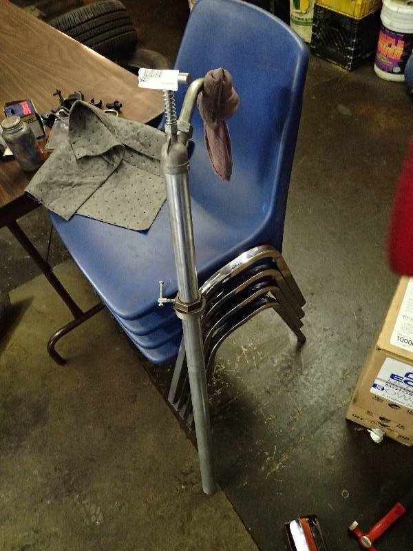 lot 160 image: Barrel Stick Pump