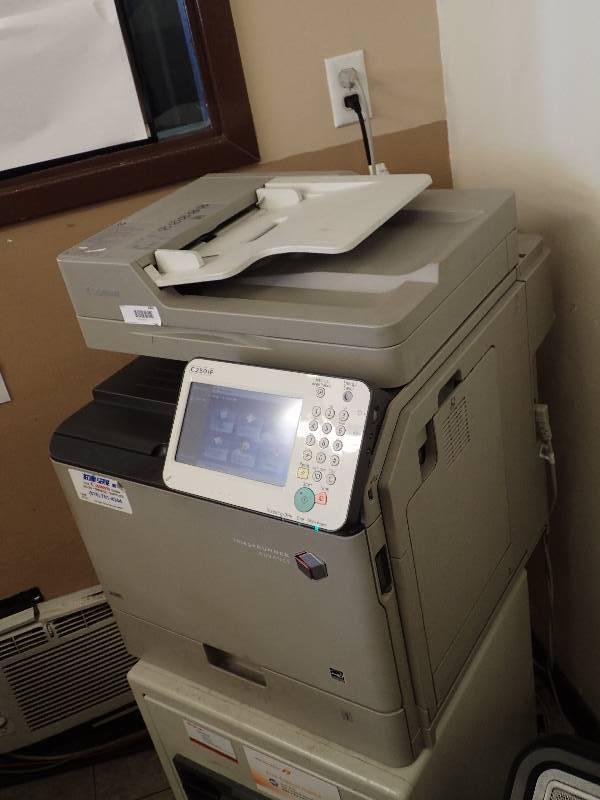 lot 185 image: Cannon C250IF LaserCopyColor Printer