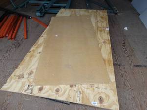 lot 21604 image: Lot of Plywood