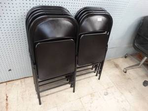 lot 21621 image: Lot of Black Metal Folding Chairs