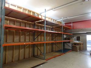 lot 21647 image: Lot of Pallet Racking