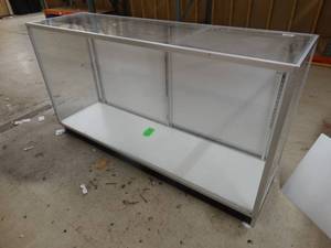 lot 21653 image: Display Case with Glass Shelves