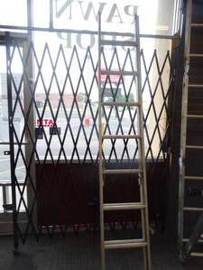 lot 21670 image: 16ft Keller Extension Ladder