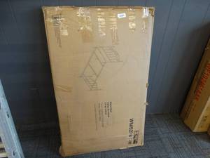 lot 21673 image: Twin White Metal Bed Frame