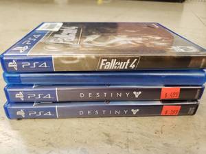 lot 21840 image: 4 PS4 games