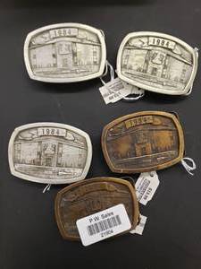 lot 21904 image: Lot of 5 collectable belt buckles