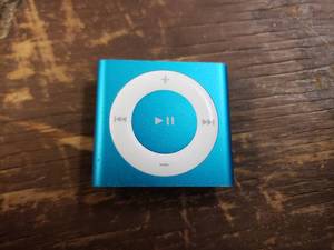 lot 21911 image: Blue iPod Nano