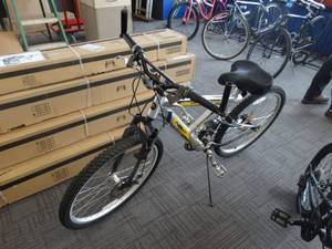 lot 21690 image: Next 2x Dual Suspension Mountain Ridge Bicycle