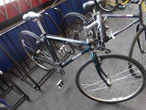 lot 21693 image: Trek MultiTrack 730 Dark Green Bicycle