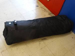 lot 21725 image: 2 Room10 Person Tent