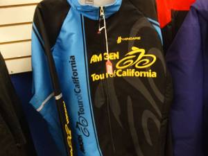 lot 21748 image: XL Amgen Tour of California Jacket