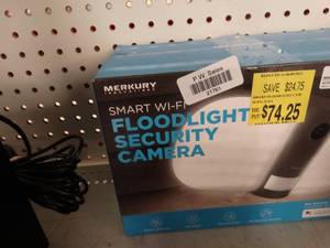 lot 21761 image: Smart Wi-Fi floodlight security camera- appears to be new