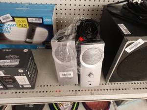 lot 21762 image: Bose & other speakers