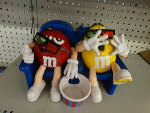 lot 21782 image: M & M collectable