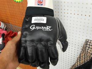 lot 21818 image: Pair of pro force gladiator gloves