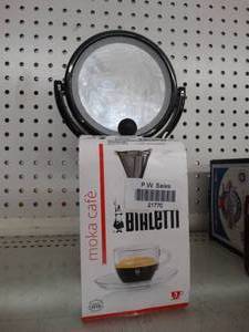 lot 21770 image: New Mocha Cafe & Makeup mirror