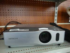 lot 21798 image: Hitachi projector