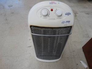 lot 21856 image: Electric heater