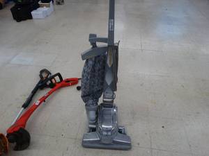 lot 21865 image: Kirby vacuum